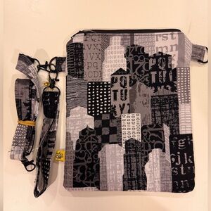 Black & Gray Cityscape Crossbody Purse/ Kindle Sleeve